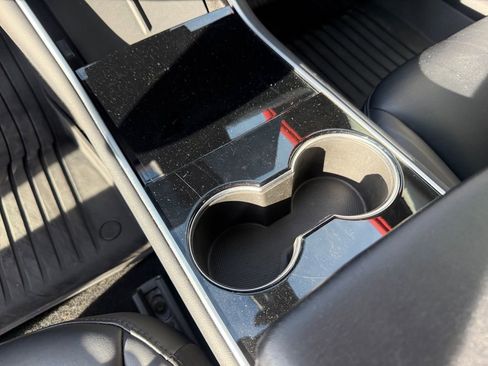 Used 2020 Tesla Model 3 Long Range image 32