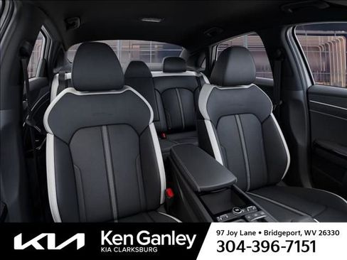 Used 2025 Kia K5 GT-Line image 16