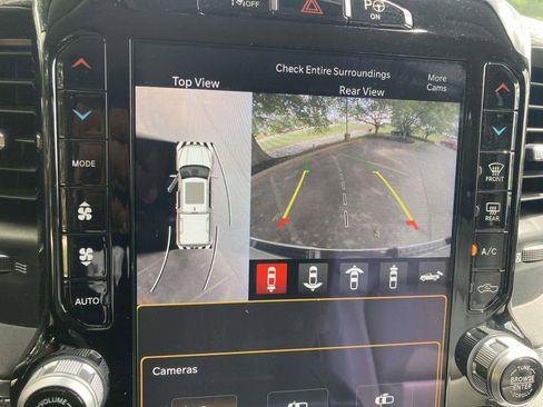 Used 2022 RAM 1500 Limited RWD image 15