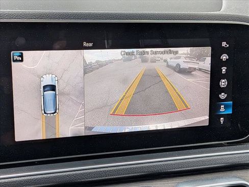 Used 2023 Mercedes-Benz GLE 350 4MATIC image 10