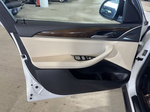 Certified 2023 BMW X3 sDrive30i w/ Convenience Package image 17