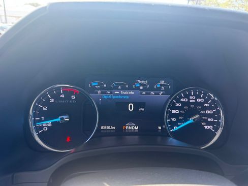 Used 2020 Ford F250 Limited AWD/4WD image 20