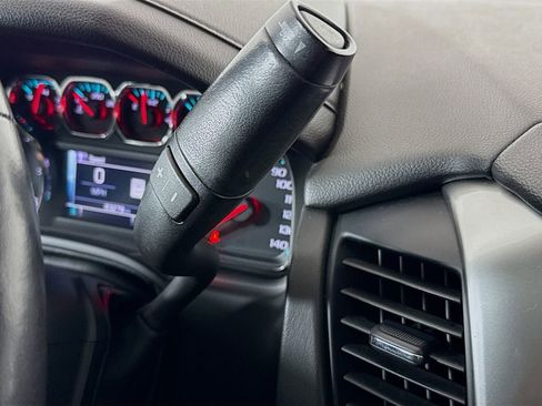 Used 2020 Chevrolet Tahoe Premier RWD image 17