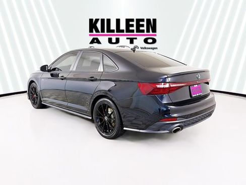 Used 2025 Volkswagen Jetta GLI Autobahn image 5