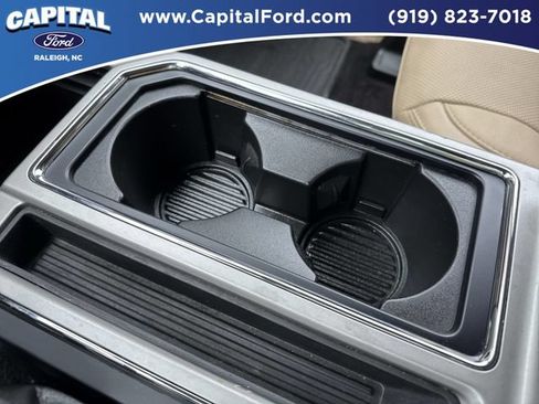 Used 2016 Ford F150 Lariat w/ Equipment Group 502A Luxury AWD/4WD image 31