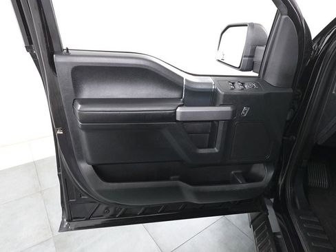 Used 2020 Ford F150 XLT w/ Equipment Group 302A Luxury image 8