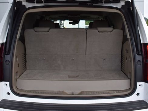 Used 2019 Chevrolet Tahoe LT AWD/4WD image 12