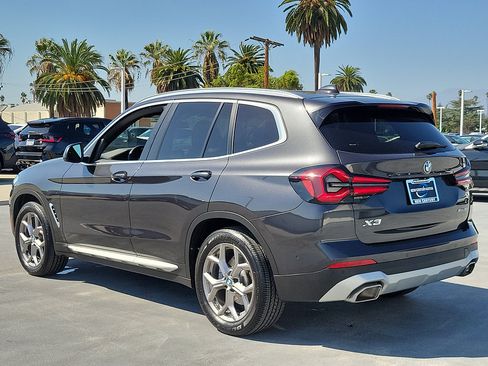 Used 2024 BMW X3 xDrive30i w/ Convenience Package AWD/4WD image 2