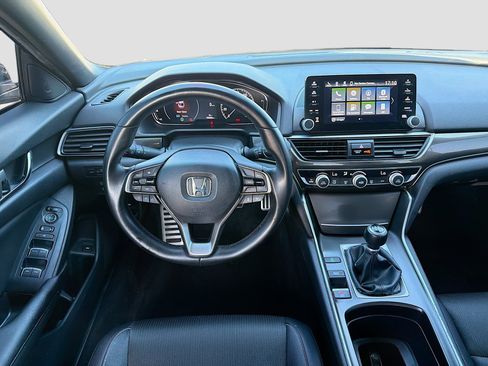 Used 2019 Honda Accord Sport image 15