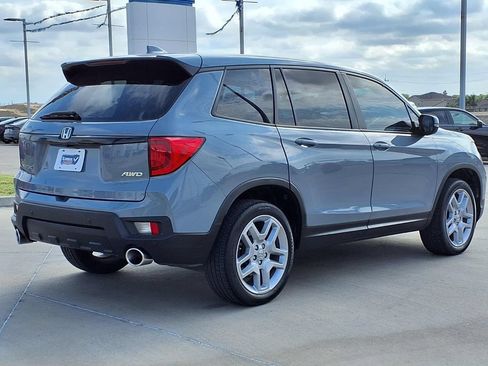 Used 2024 Honda Passport EX-L image 7