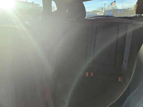 Used 2020 Nissan Rogue Sport S image 17