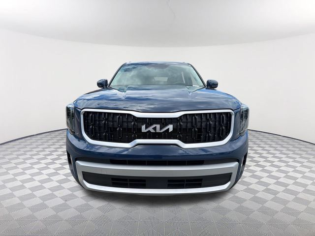 Used 2025 Kia Telluride EX w/ EX Captain's Chair Package FWD image 2
