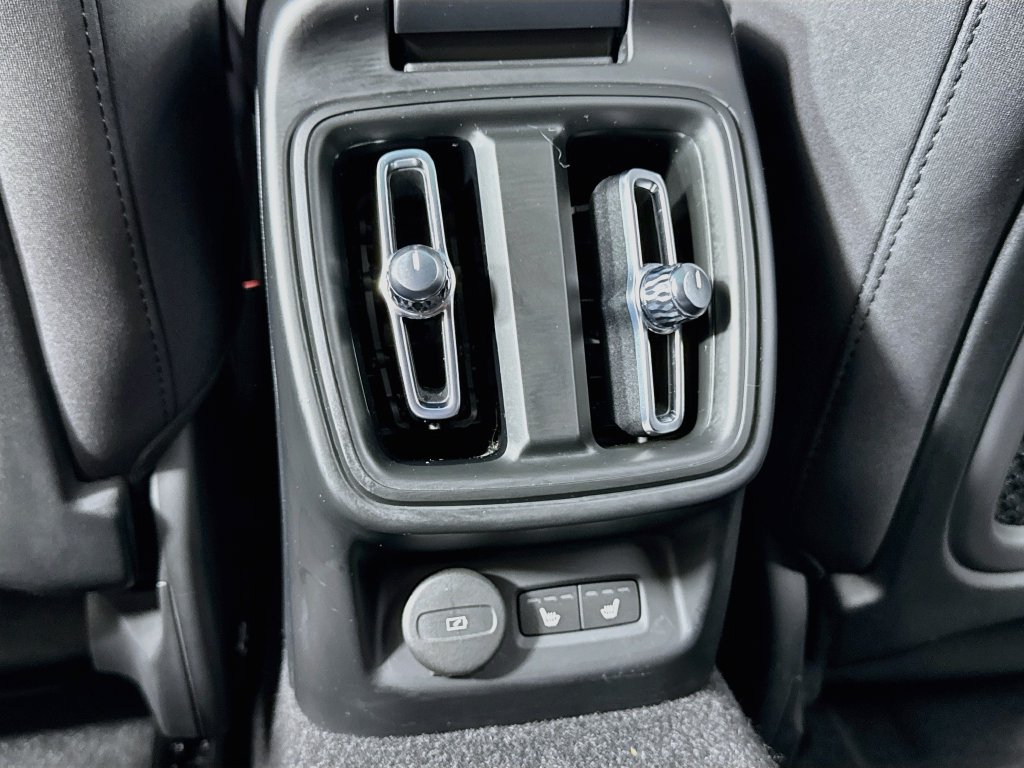 Used 2024 Polestar Polestar 2 AWD/4WD image 20