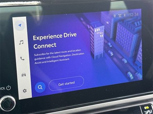 Used 2025 Toyota Camry SE image 19