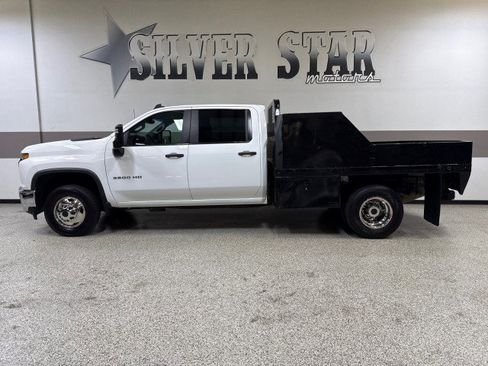 Used 2022 Chevrolet Silverado 3500 W/T w/ WT Convenience Package image 5