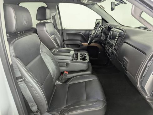 Used 2018 Chevrolet Silverado 1500 LTZ AWD/4WD image 23