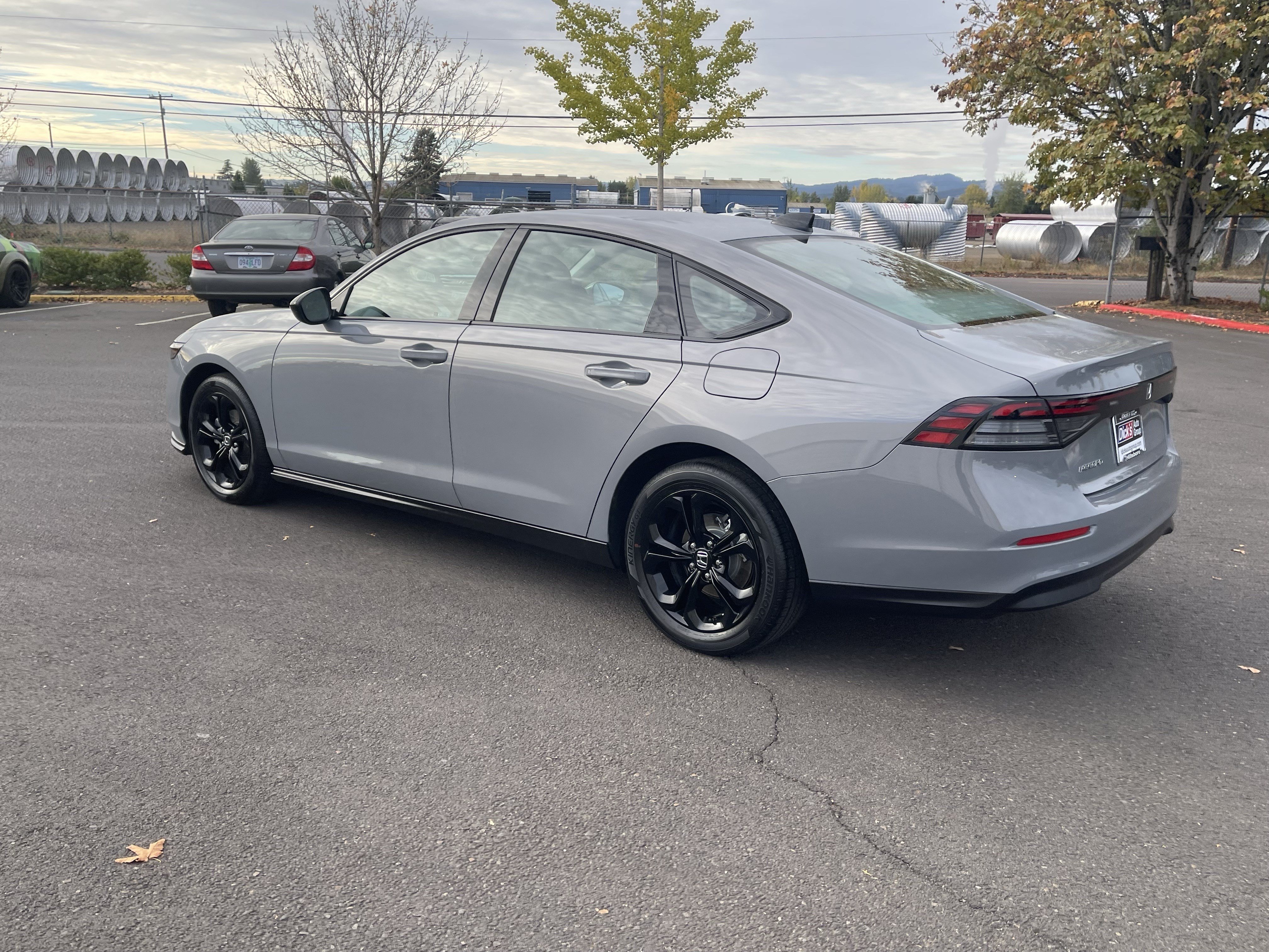 Used 2025 Honda Accord SE image 3