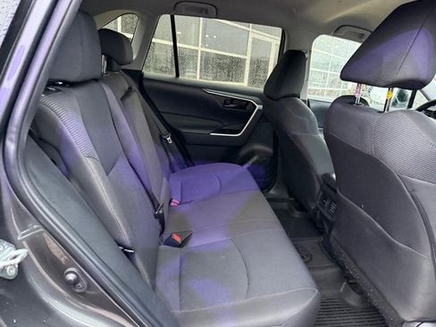 Used 2023 Toyota RAV4 LE image 12