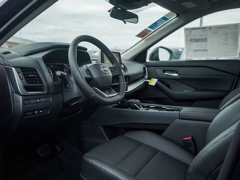 New 2026 Nissan Rogue SV image 17