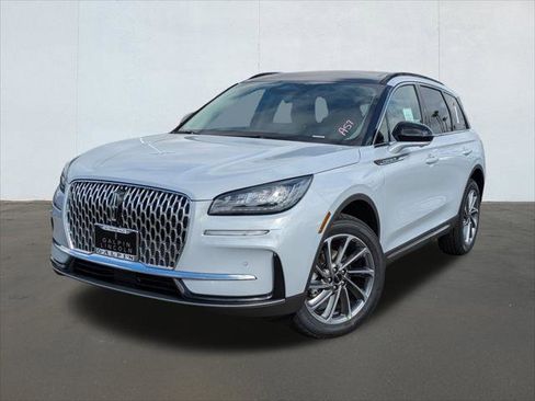 New 2025 Lincoln Corsair FWD w/ Equipment Group 101A image 1