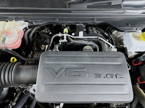 Used 2023 RAM 1500 Big Horn image 32