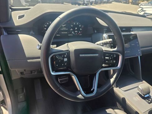 Used 2025 Land Rover Discovery Sport Dynamic SE AWD/4WD image 22