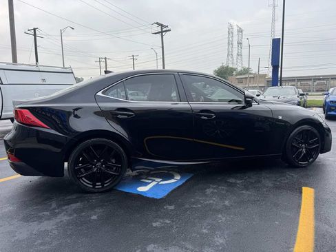 Used 2018 Lexus IS 300 F Sport w/ F Sport Package AWD/4WD image 4