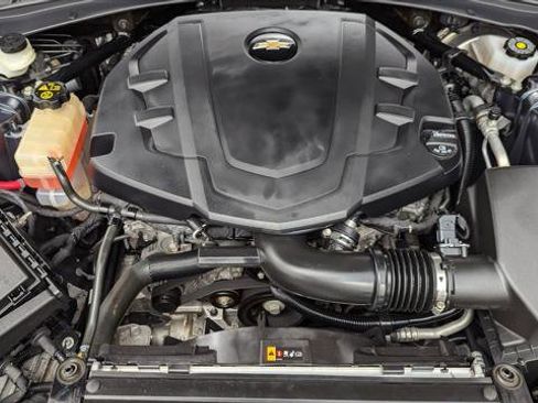 Used 2023 Chevrolet Camaro LT image 27