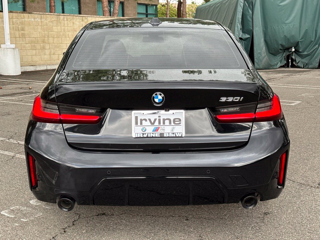 Certified 2024 BMW 330i Sedan w/ M Sport Package RWD image 10