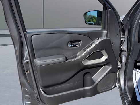 Used 2022 Nissan Frontier SV RWD image 24