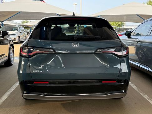 Used 2024 Honda HR-V EX-L image 7