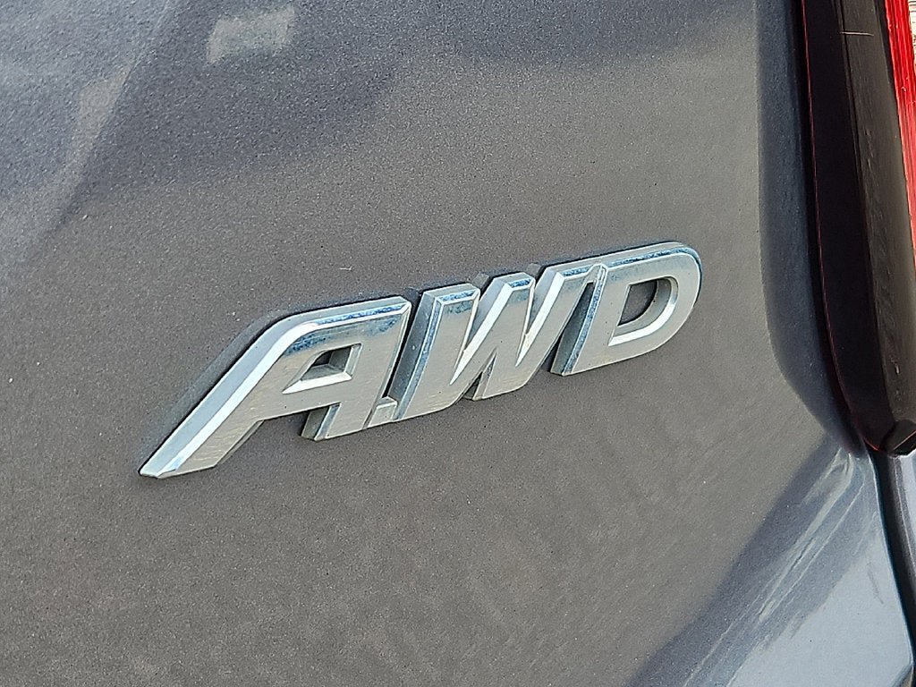 Used 2018 Honda HR-V EX image 33