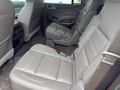 Used 2019 GMC Yukon Denali w/ Denali Ultimate Package AWD/4WD image 4