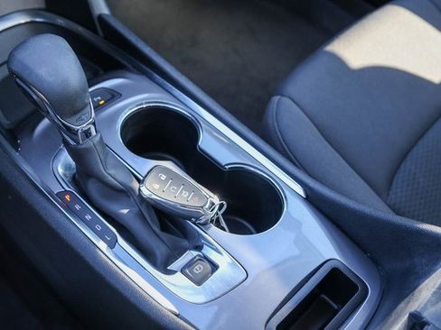 Used 2025 Chevrolet Malibu LT image 20