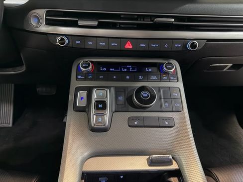 Used 2024 Hyundai Palisade SEL FWD image 23