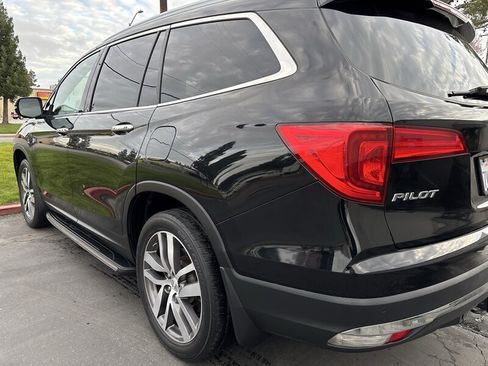 Used 2016 Honda Pilot Touring image 10