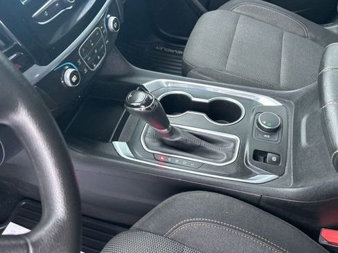 Used 2019 Chevrolet Traverse LS image 26