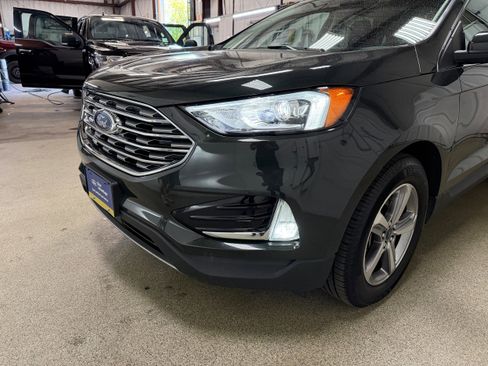 Certified 2022 Ford Edge SEL w/ Convenience Package AWD/4WD image 35