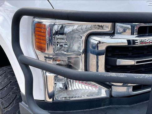 Certified 2020 Ford F250 Lariat w/ Lariat Value Package image 33