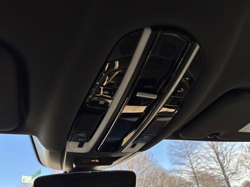 Used 2022 Porsche Cayenne Coupe image 41