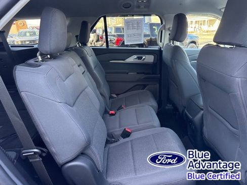 Certified 2025 Ford Explorer Active image 34
