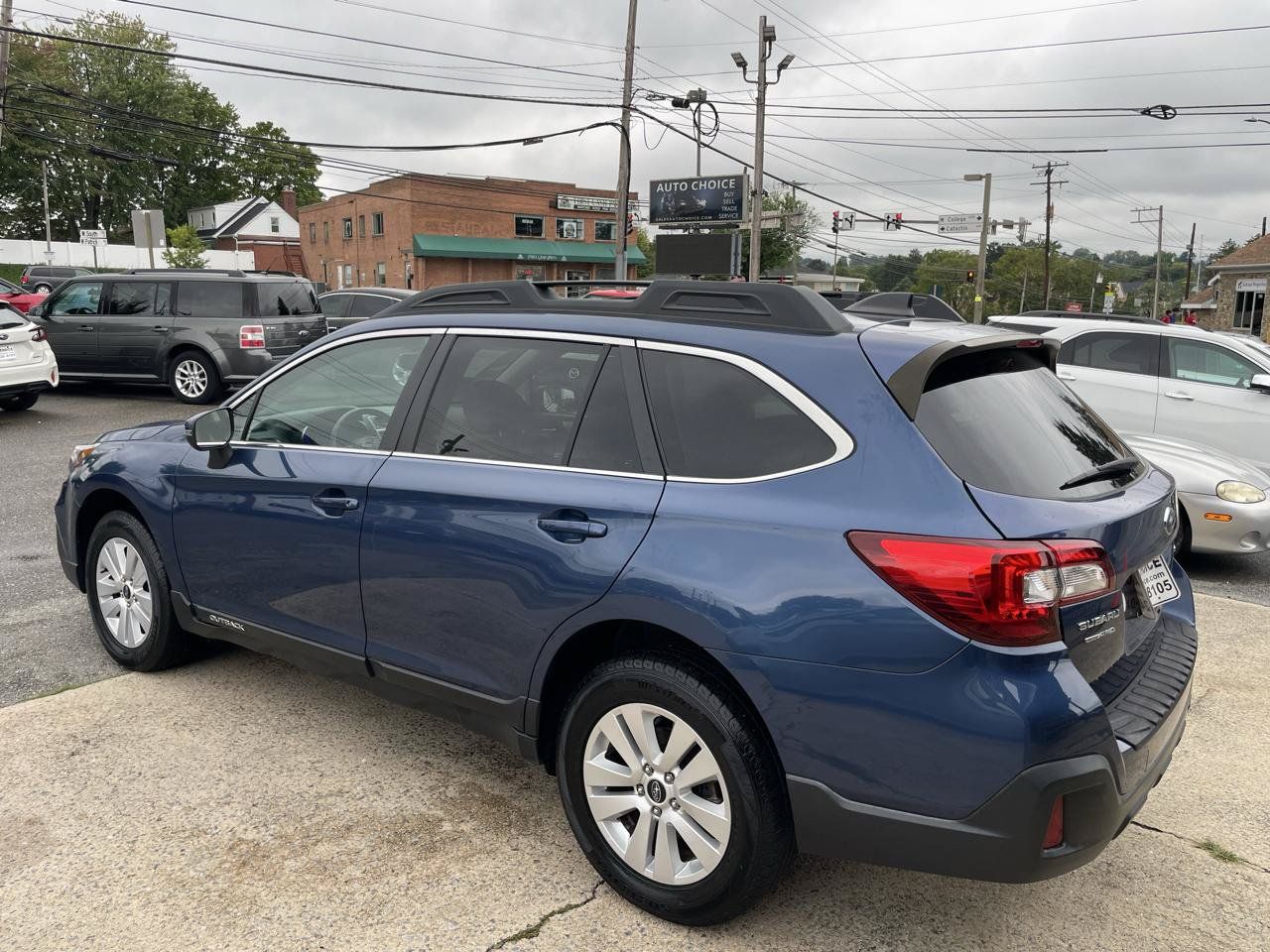Used 2019 Subaru Outback 2.5i Premium AWD/4WD image 11