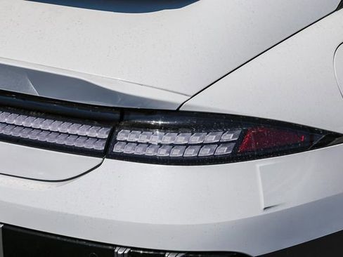 New 2025 Hyundai Ioniq 6 SEL image 10