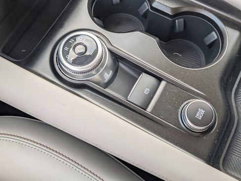 New 2026 Ford Explorer Active w/ Active Comfort Package image 13