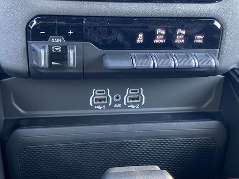 New 2026 RAM 1500 2WD Crew Cab image 29