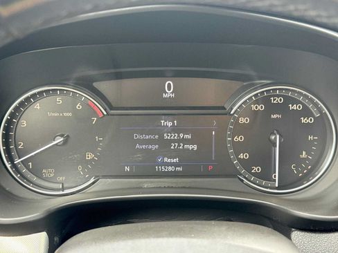 Used 2019 Cadillac XT4 Premium Luxury w/ Cold Weather Package FWD image 33