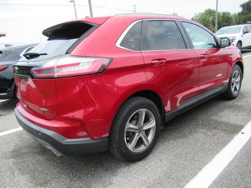 Used 2020 Ford Edge SEL w/ Convenience Package FWD image 4