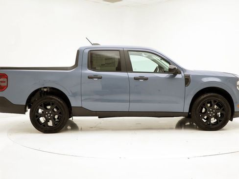 New 2025 Ford Maverick XLT w/ Black Appearance Package image 2