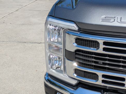 Certified 2026 Ford F250 XLT AWD/4WD image 9