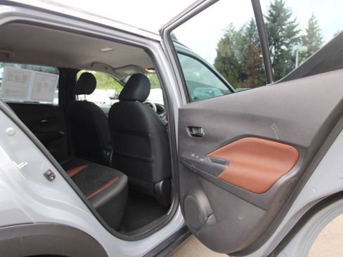 Used 2023 Nissan Kicks SR image 22